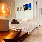 Echoes 20 Minuti Dal Centro Di Firenze Affittacamere