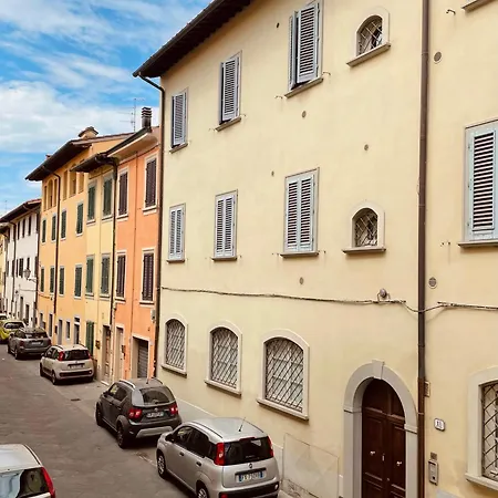 Affittacamere Echoes 20 Minuti Dal Centro Di Firenze Prato (Prato)